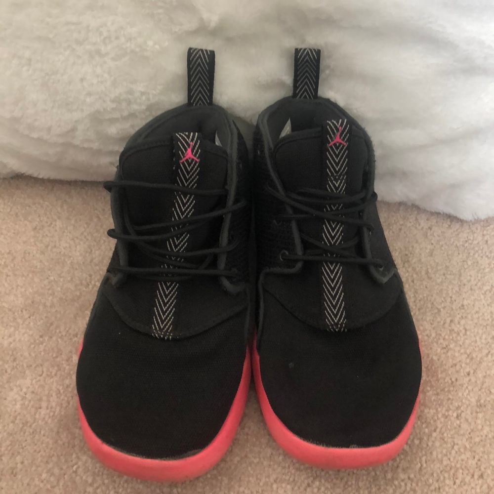 Kids Jordans Size 2Y